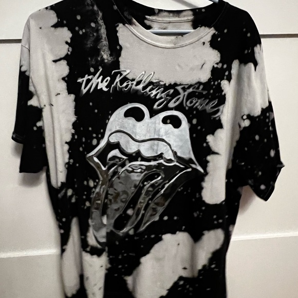 Selling various t-shirts in various sizes - Picture 7 of 12